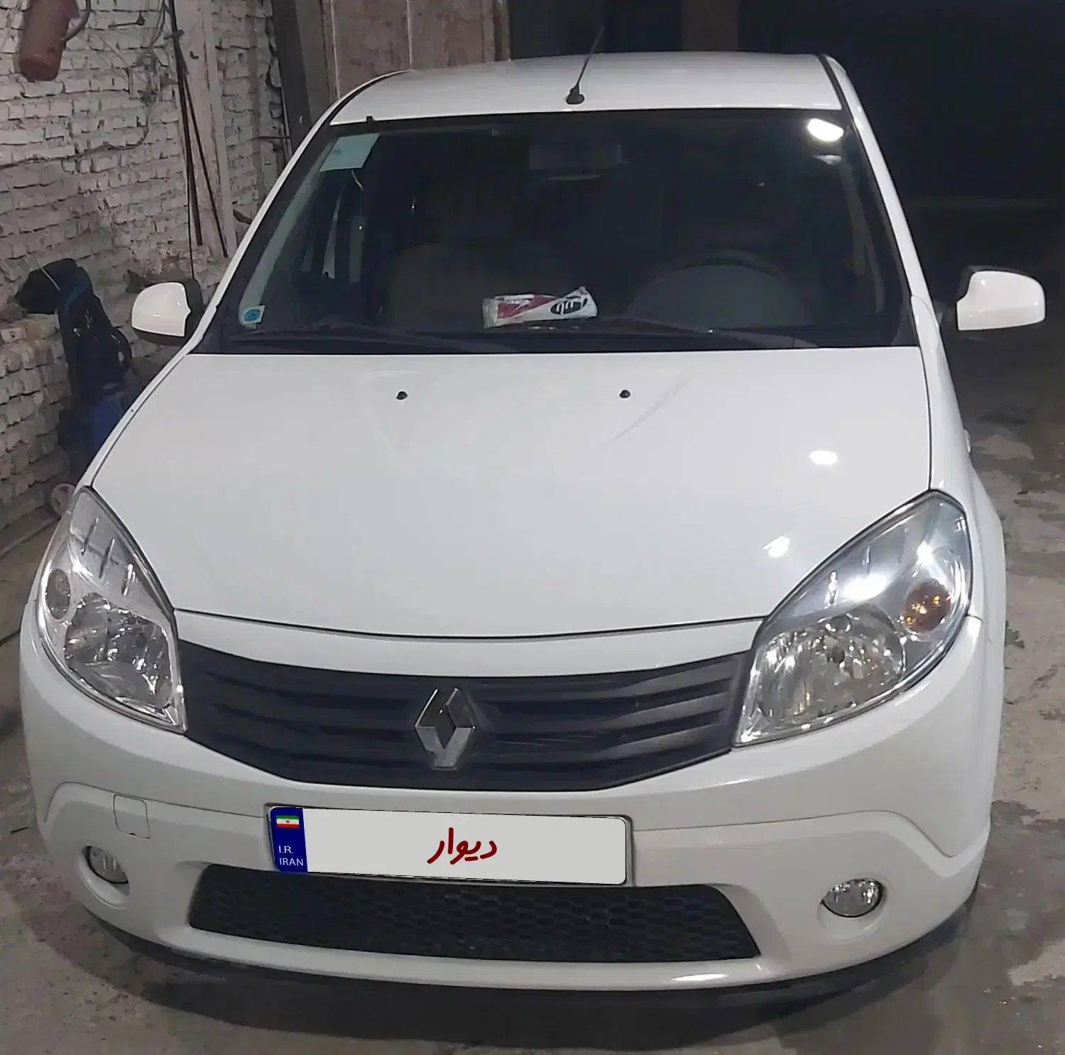 فروش خودرو سواری ساندرو دنده اتوماتیک|خودرو سواری و وانت|ساری, |دیوار