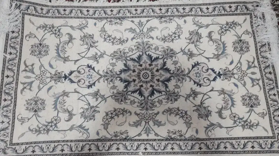 فرش دستباف پشمی|فرش|اسفراین, |دیوار