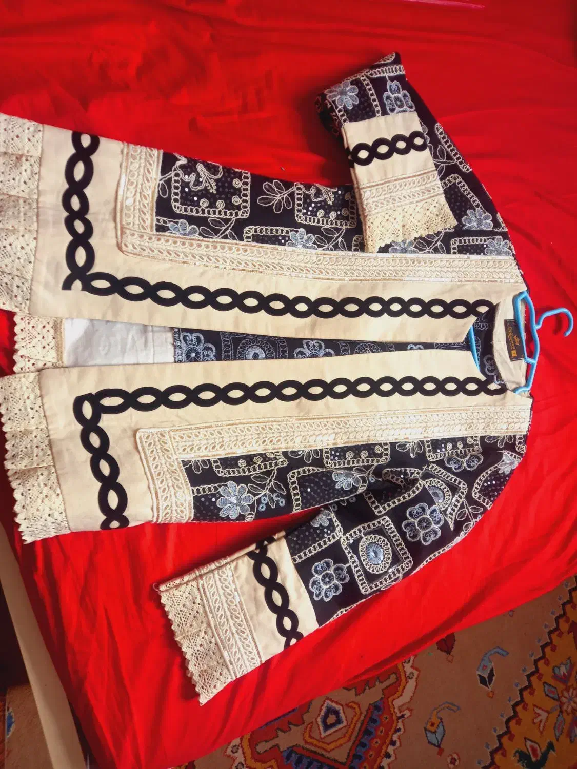 مانتو نو نو|لباس|خرم‌آباد, |دیوار