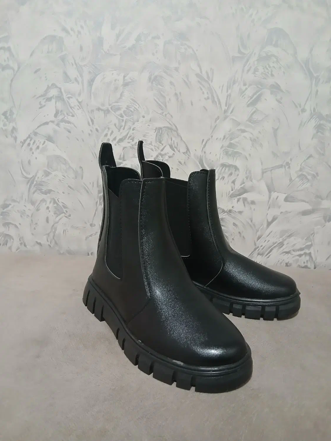 نیم بوت زنانه|کیف، کفش، کمربند|مشکیندشت, |دیوار