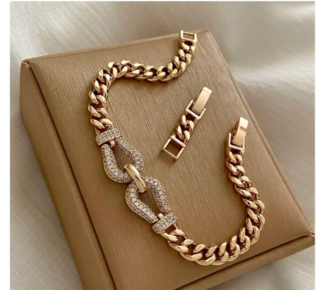 کادو روز مادر(زن) اکسسوری و بدلیجات|بدلیجات|بروجرد, |دیوار