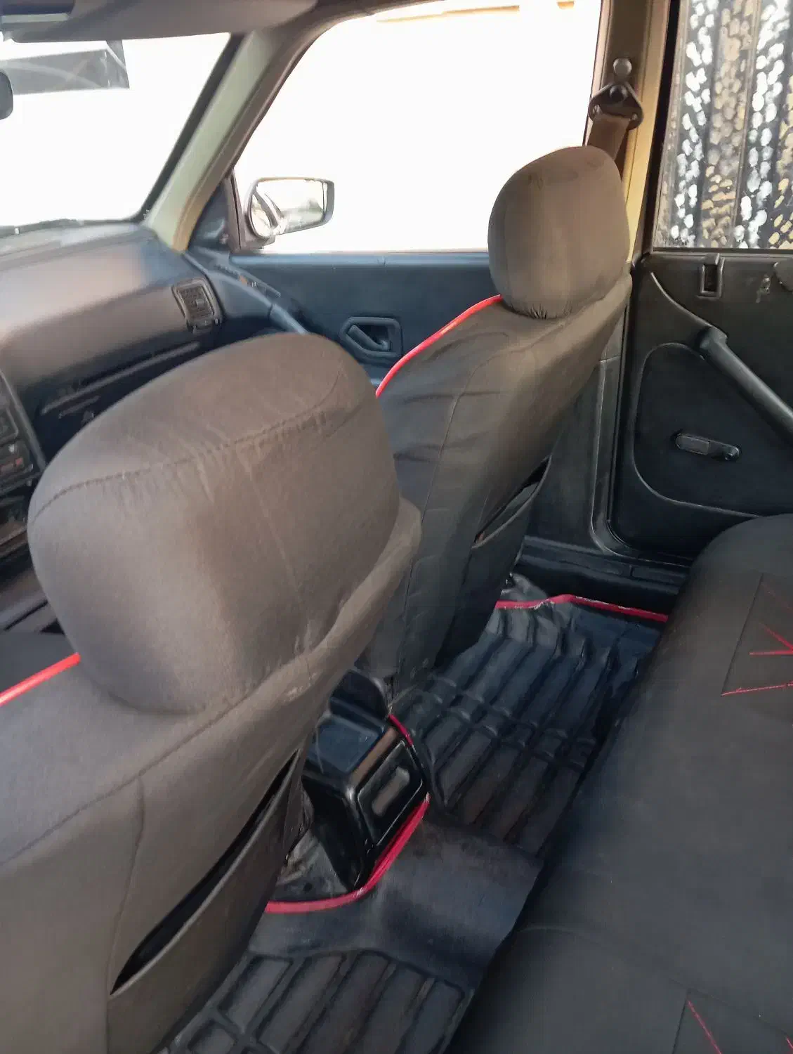 پژو۲۰۰۰ مدل۸۱|خودرو سواری و وانت|علی‌آباد کتول, |دیوار