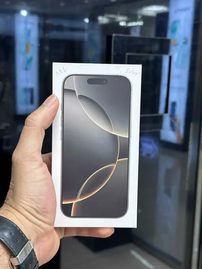 با قیمت ۱۶ نرمال ۱۶ پرو بخر اونم قسطی|موبایل|اصفهان, مفتح|دیوار