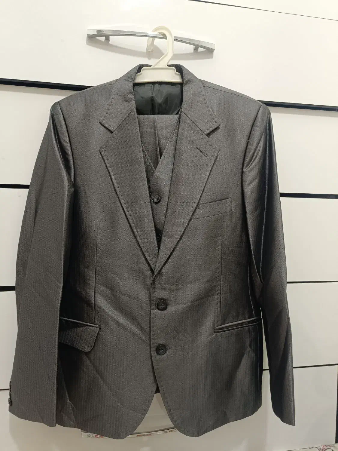 کت شلوار|لباس|سرپل ذهاب, |دیوار