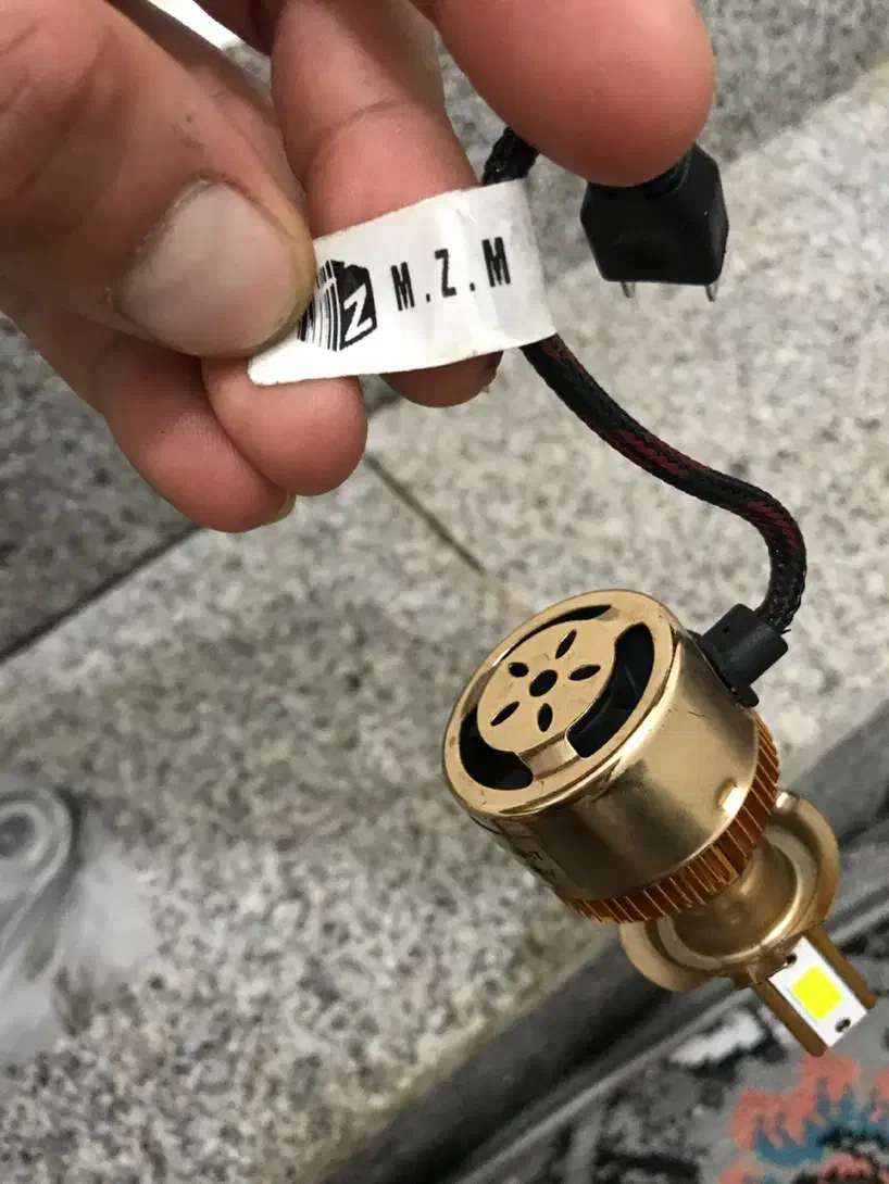 وسایل ماشین،هدلایتH7،فرمان و|قطعات یدکی و لوازم جانبی|رشت, پیرکلاچای|دیوار