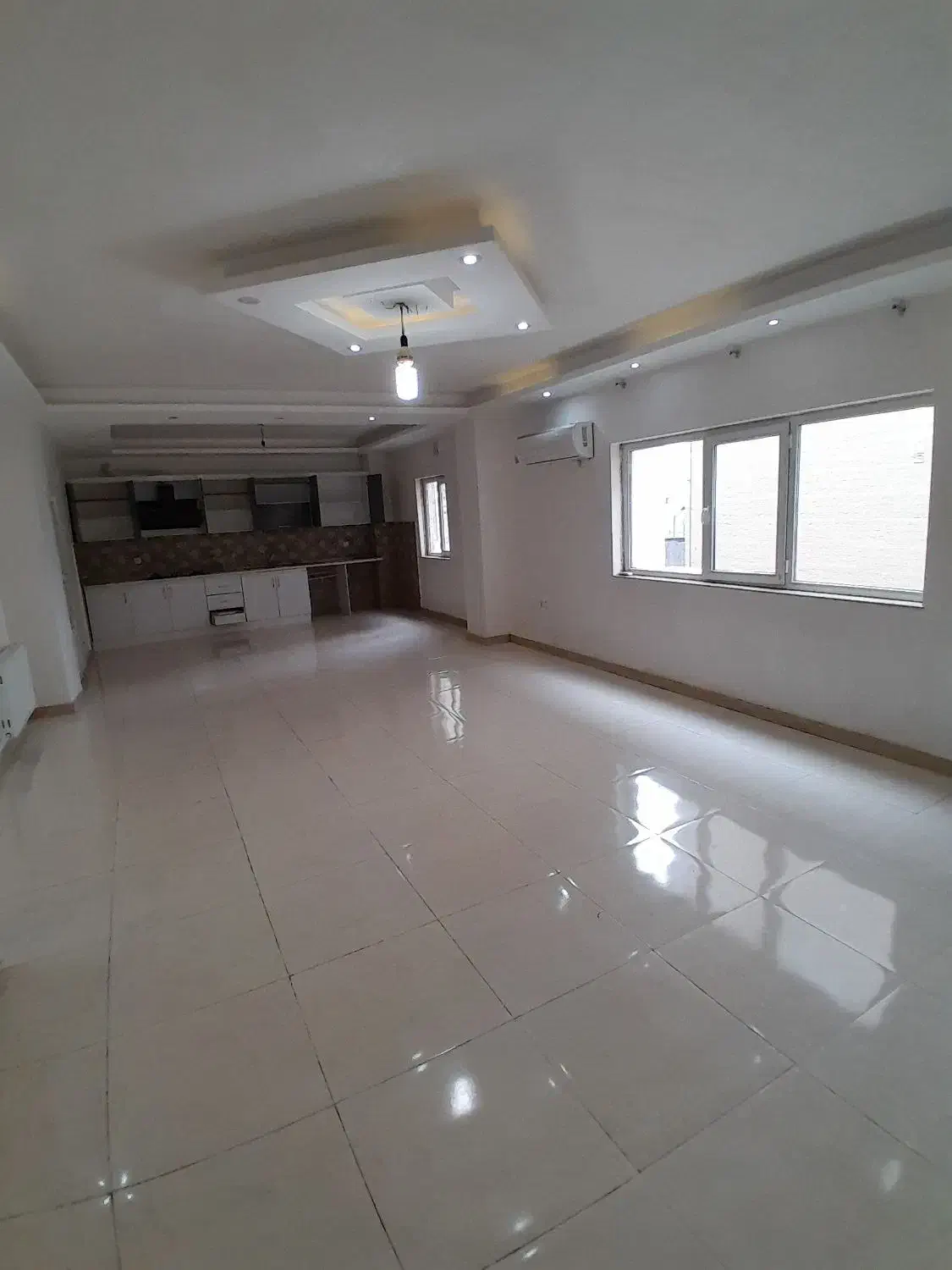 اجاره تک واحدی سه خواب شهرک فرهنگیان|اجارهٔ آپارتمان|رشت, سیا اسطلخ|دیوار