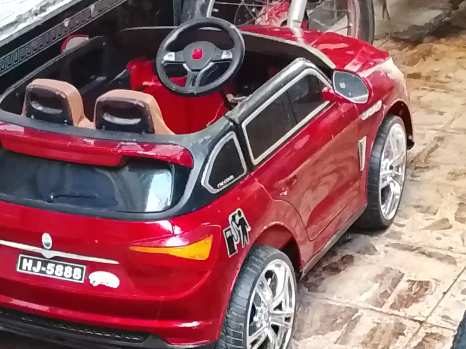 ماشین شارژی|اسباب‌بازی بچه|بندر ترکمن, |دیوار