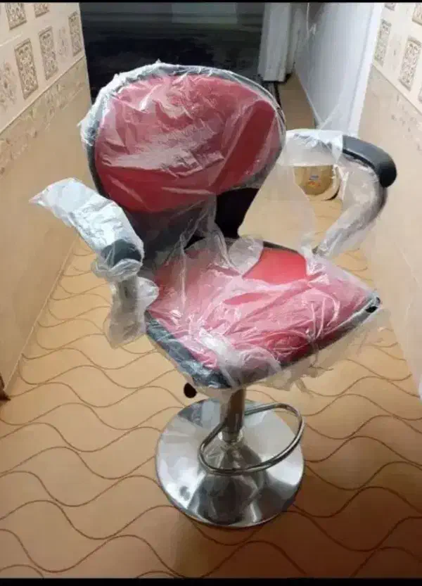 صندلی مناسب آرایشگری|آرایشگاه و سالنهای زیبایی|شهرکرد, |دیوار