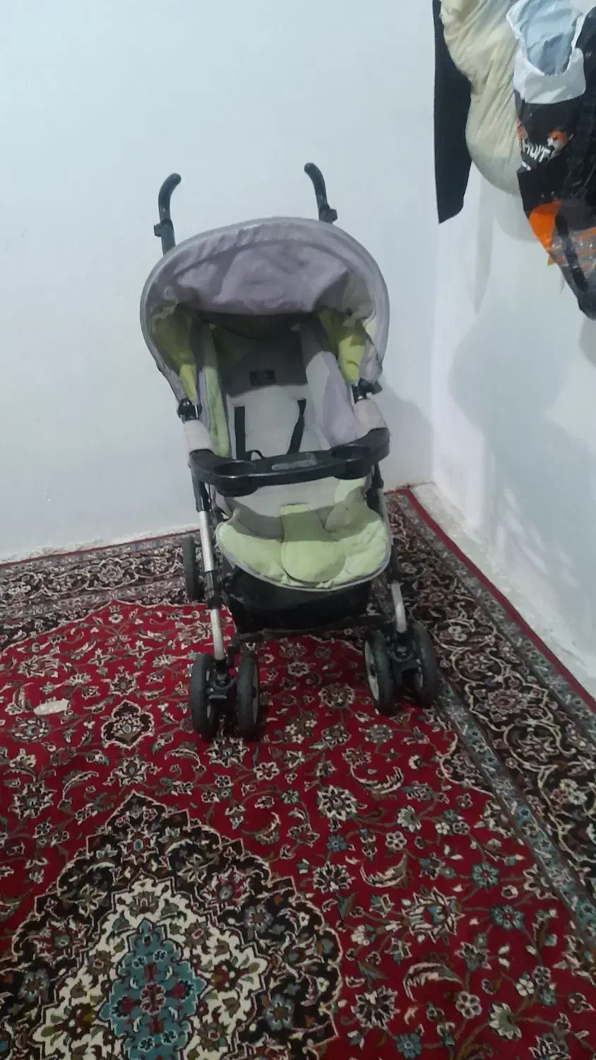 کالسکه تمیز وسالم|کالسکه و لوازم جانبی|قرچک, شهرک الحدید|دیوار