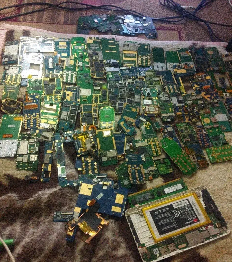 بردگوشی موبایل یکجا 14میدم1کیلو400گرم|لوازم جانبی موبایل و تبلت|زاهدان, |دیوار