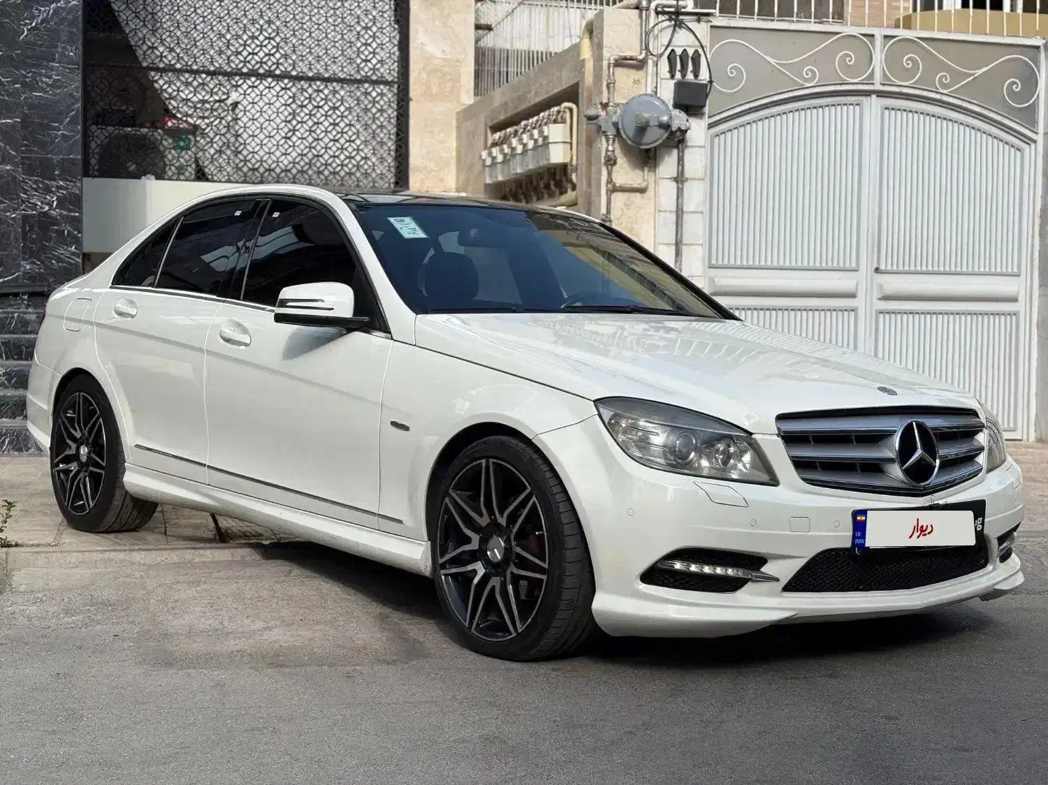 بنز C200 موتور بلو 2010|خودرو سواری و وانت|تهران, پاسداران|دیوار