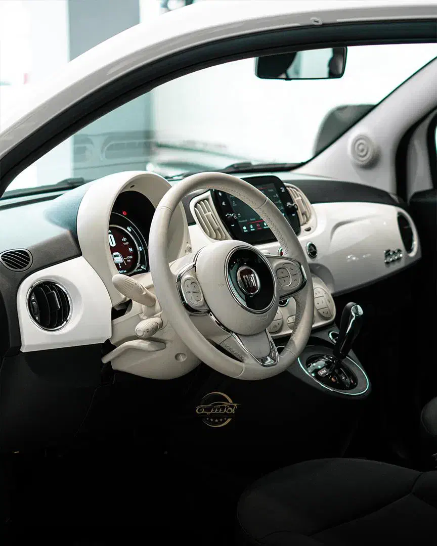 فیات ۲۰۲۴سفید/کارکرد۵هزار/بدون نقطه|خودرو سواری و وانت|تهران, عباس‌آباد|دیوار