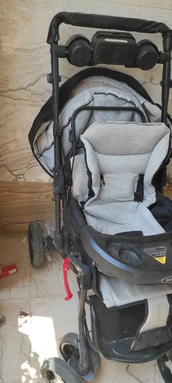 کالسکه کودک|کالسکه و لوازم جانبی|رودهن, |دیوار