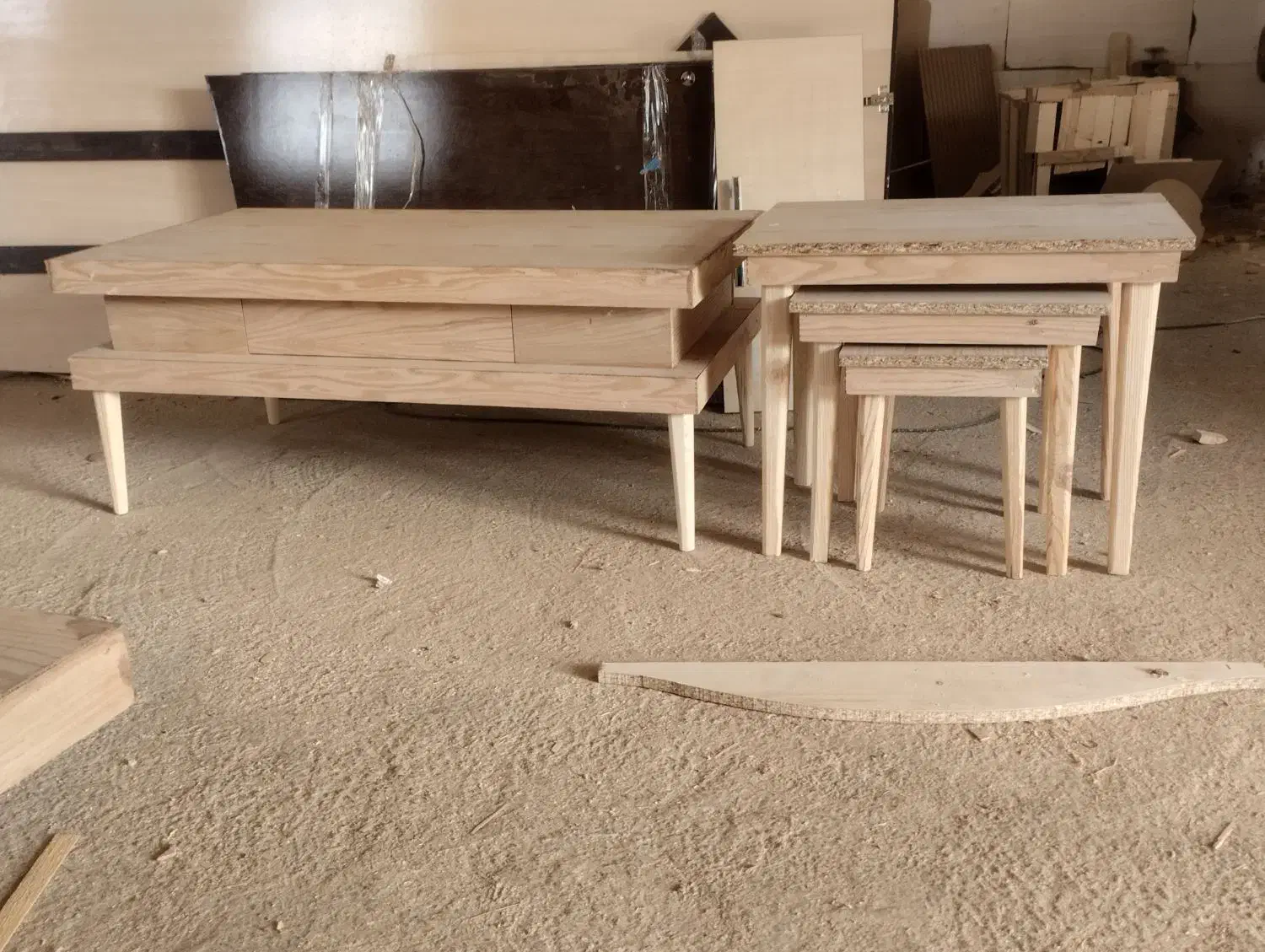 تولیدی انواع میزهای جلو مبلی|مبلمان خانگی و میز عسلی|شاندیز, |دیوار