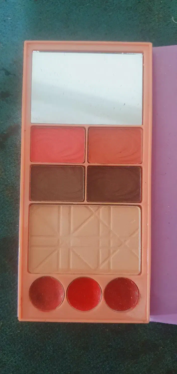 پالت سایه پری دریایی|آرایشی، بهداشتی، درمانی|قم, شهر قائم|دیوار