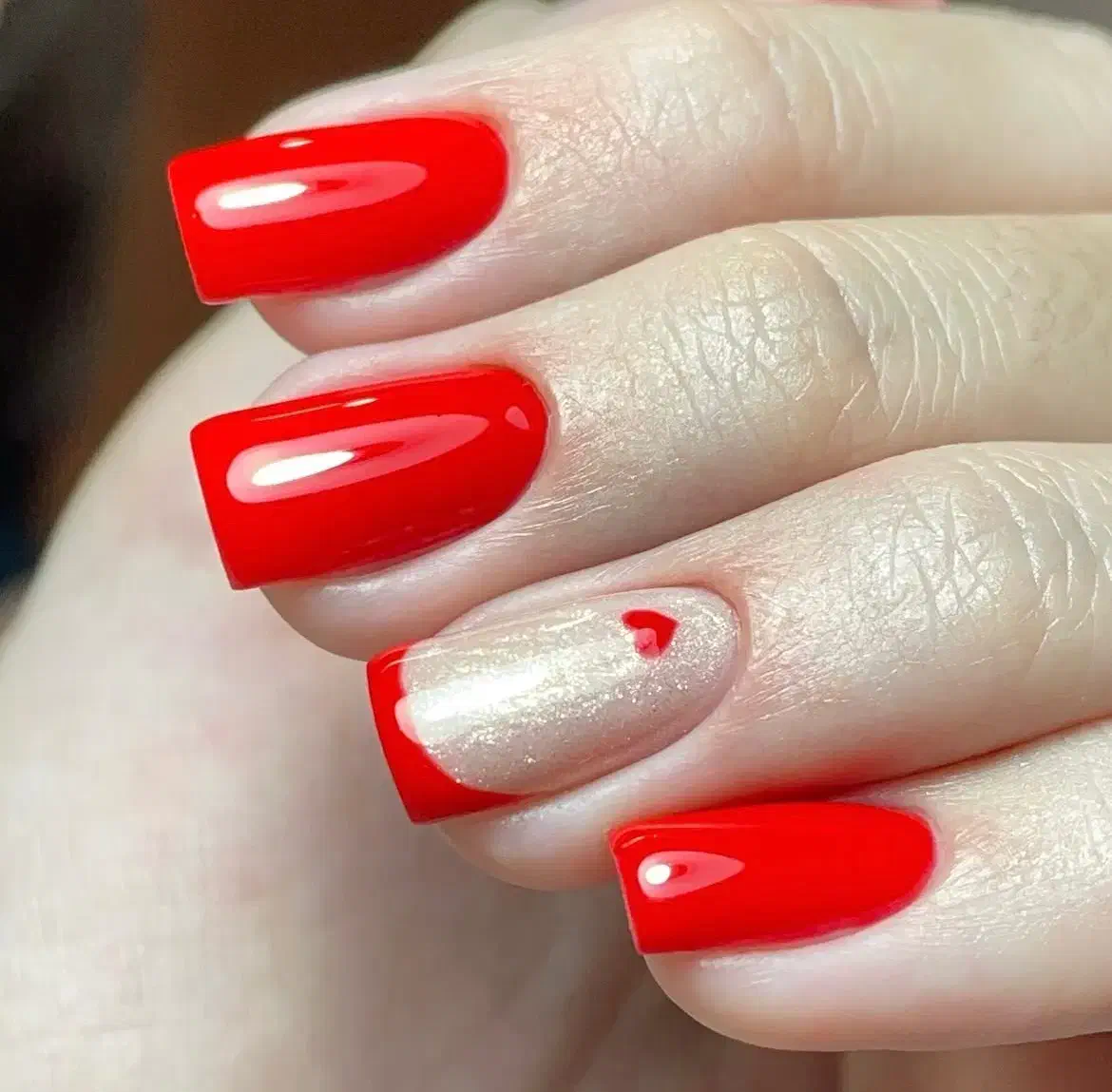 کاشت ناخن قیمت مناسب|خدمات آرایشگری و زیبایی|رشت, رشتیان|دیوار