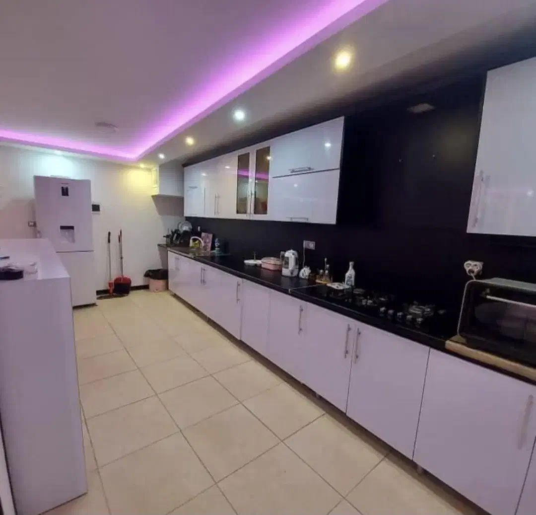 اجاره سویت مبله ۸۰ متری|اجارهٔ کوتاه‌مدت آپارتمان و سوئیت|اسلام‌شهر, شهرک لاله|دیوار