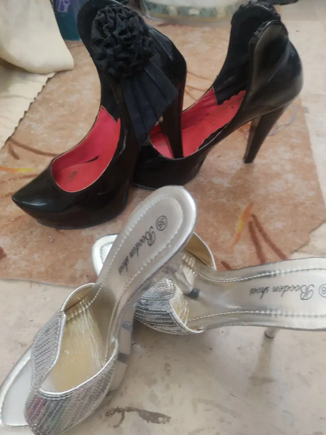 کفش و صندل مجلسی سایز ۳۸ (صندل)۳۹(کفش)|کیف، کفش، کمربند|بن, |دیوار