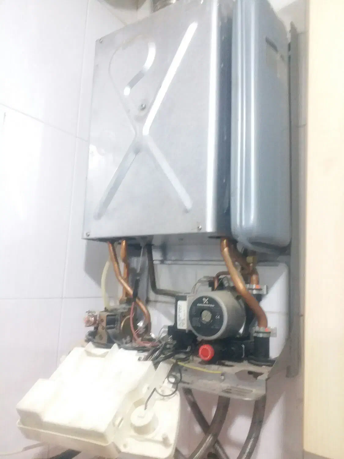 خدمات فنی پویان|خدمات پیشه و مهارت|کرمانشاه, |دیوار