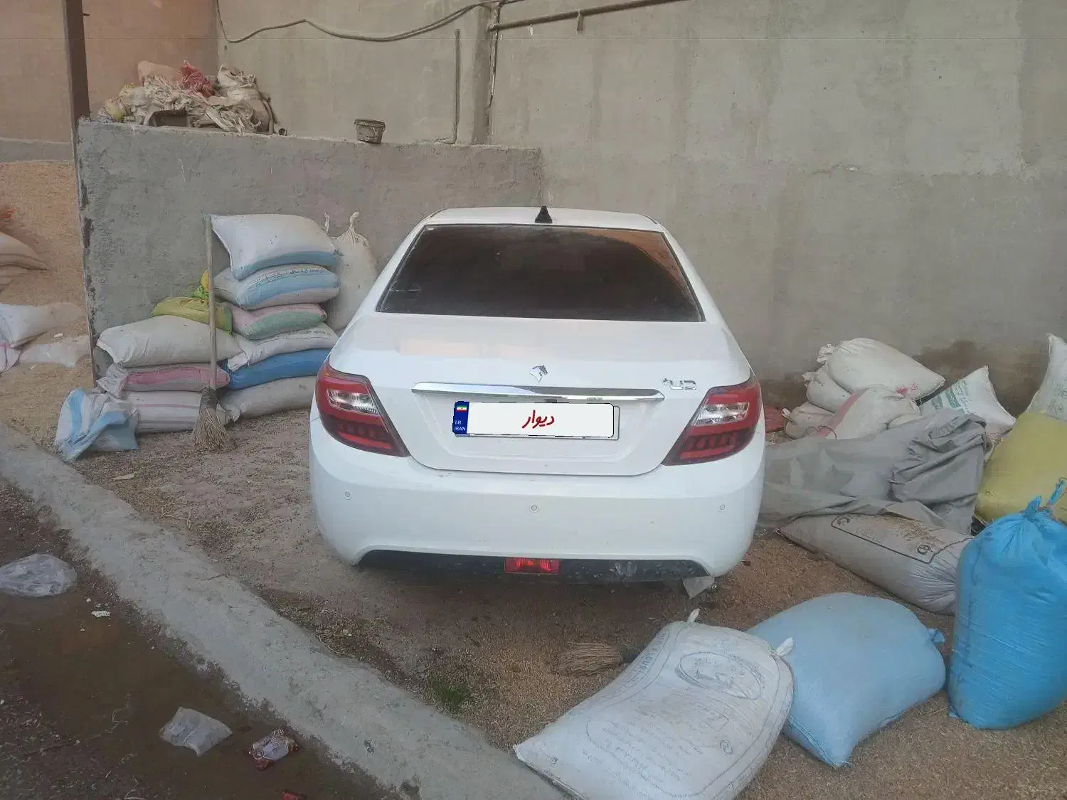 دنا ۶دنده|خودرو سواری و وانت|اردبیل, |دیوار