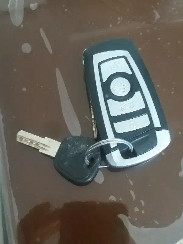 سویچ خودرو گم شده|اشیا|قزوین, |دیوار