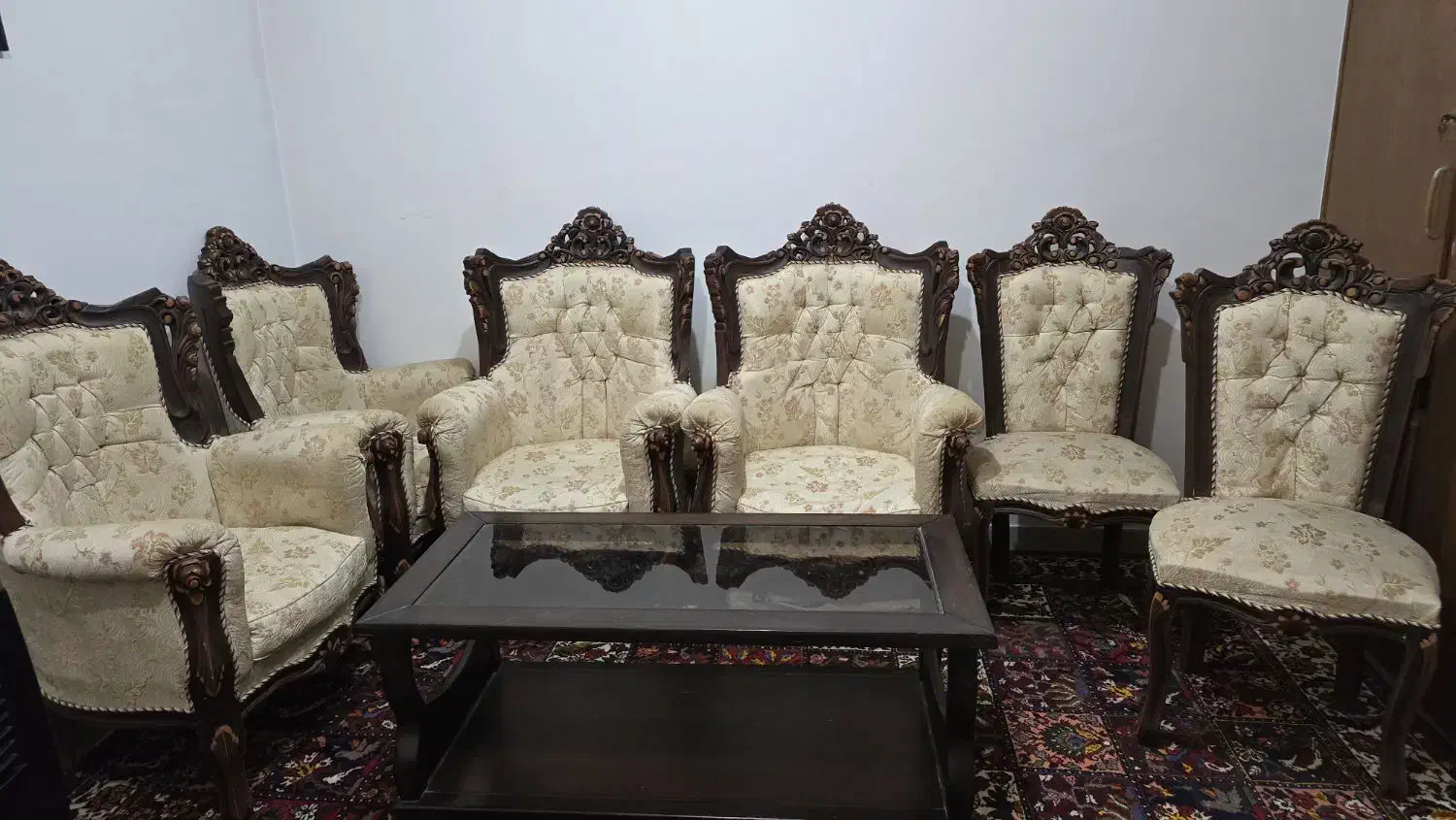 سرویس چوب. مبلمان ۹ نفره سلطنتی .|مبلمان خانگی و میز عسلی|بروجن, |دیوار