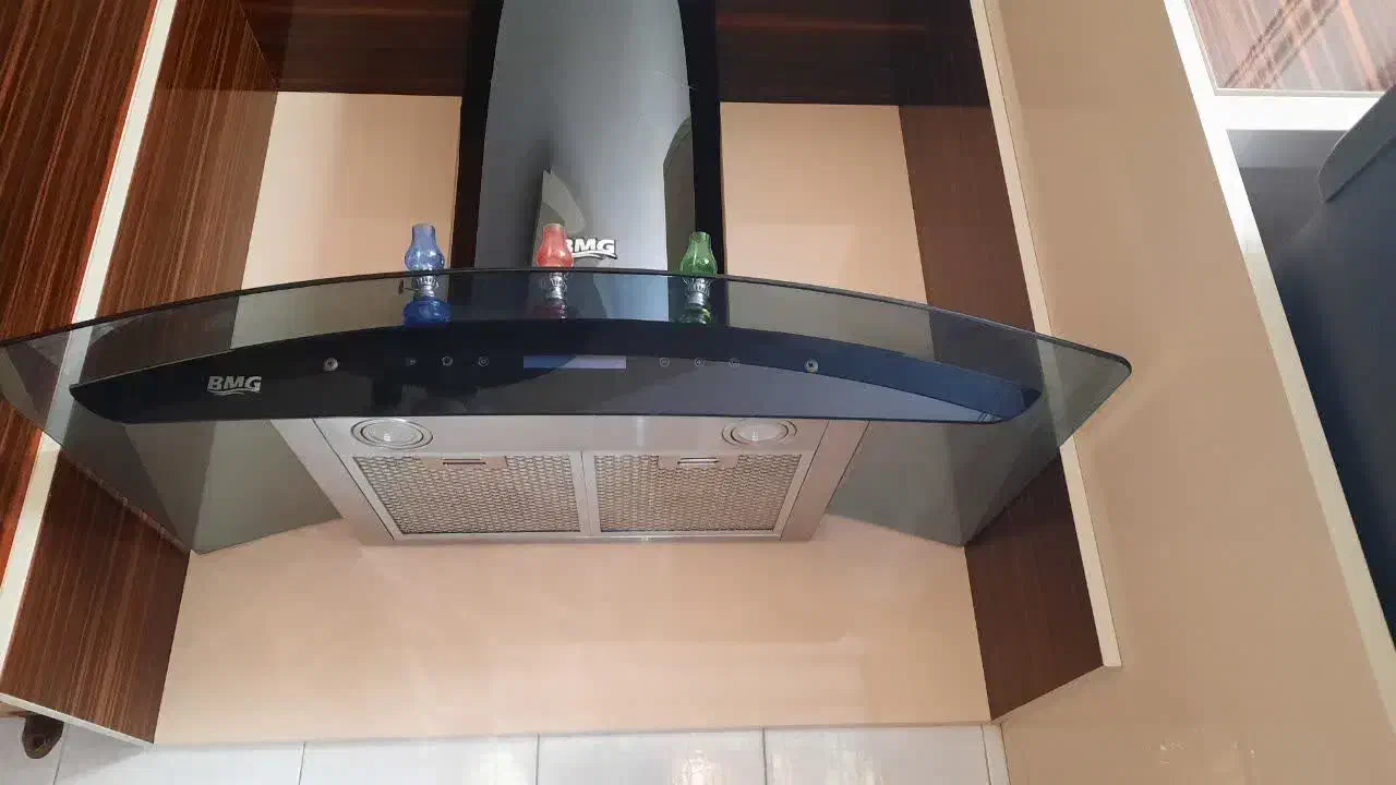 هود سالم|هود|اردبیل, |دیوار