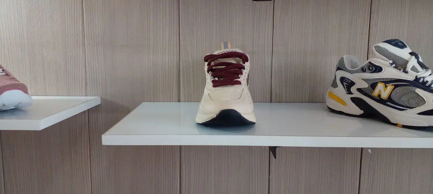 کفش۲|کیف، کفش، کمربند|داراب, |دیوار