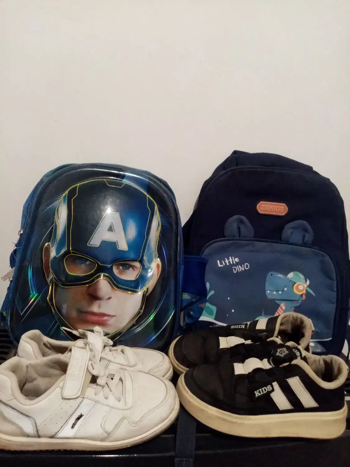 اسباب بازی کیف|اسباب‌بازی بچه|نیشابور, دربقاضی|دیوار