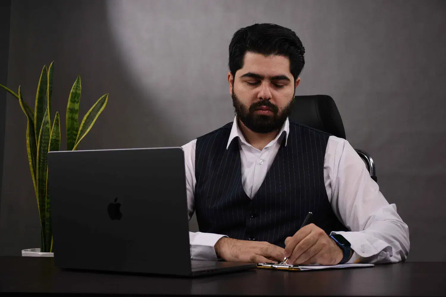 ۲۲ قانون طلایی فروش دکتر فرید موذن|گردهمایی و همایش|اصفهان, گلزار|دیوار