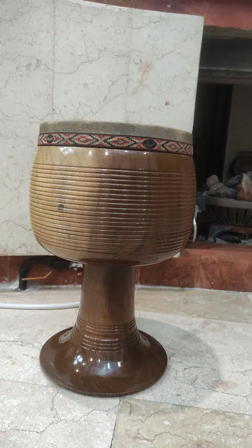 تمبک شیرانی یک مهر یک تکه با تمام اقلام مورد نیاز|سازهای سنتی|تهران, فلسطین (میدان انقلاب)|دیوار