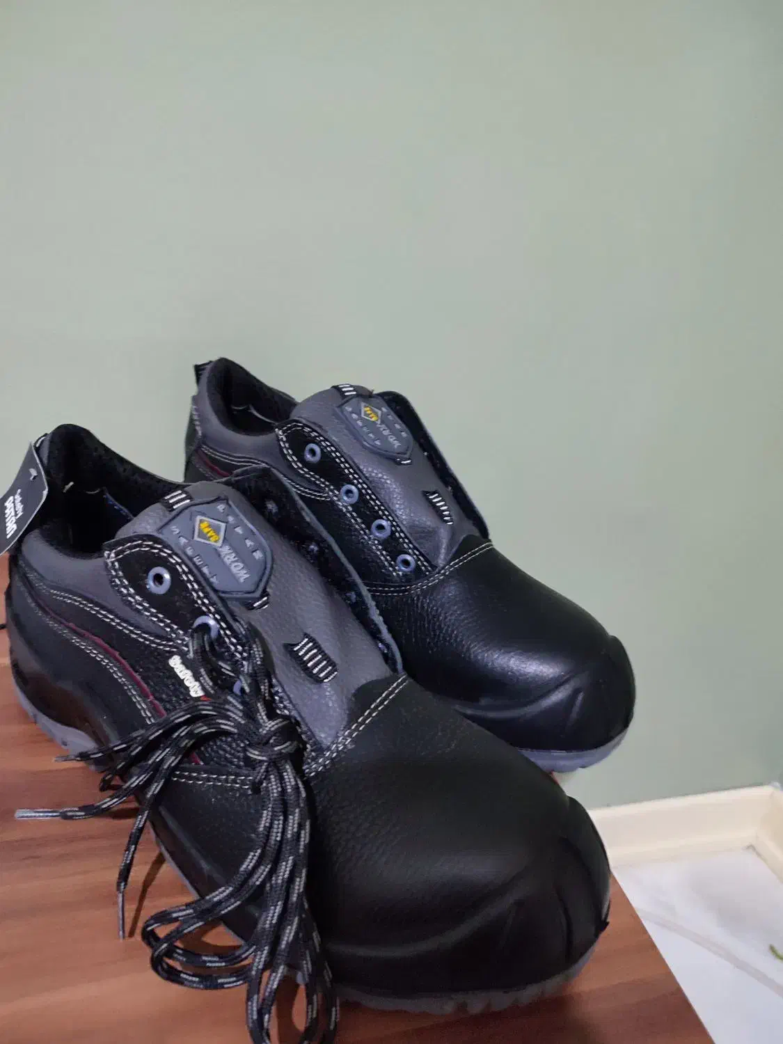 کفش کار نو مارک پاتن با رویه چرم سایز43|کیف، کفش، کمربند|فردیس, خیام غربی|دیوار