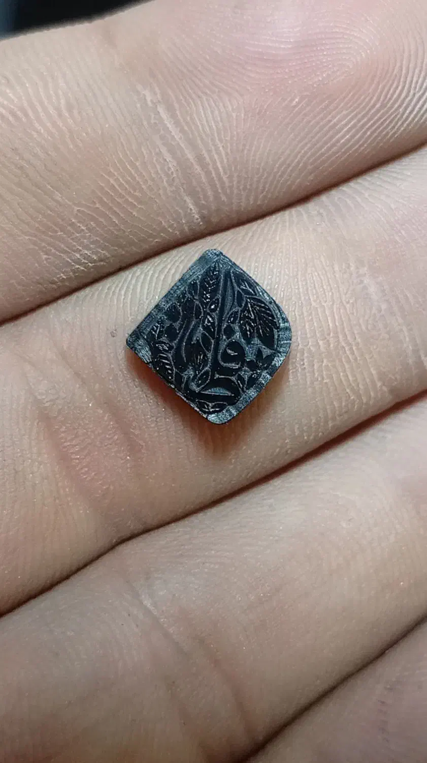 عقیق خطی|کلکسیون اشیاء عتیقه|مشهد, بالا خیابان|دیوار