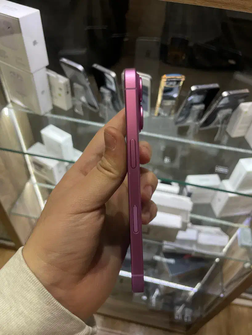 ۱۶ نرمال ۲۵۶ گیگ|موبایل|تهران, تجریش|دیوار