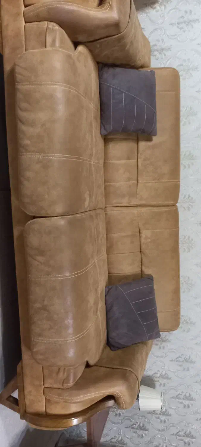 مبل راحتی ۷ نفره به همراه ناهار خوری ۴ نفره|مبلمان خانگی و میز عسلی|رباط‌کریم, شهرک والفجر|دیوار