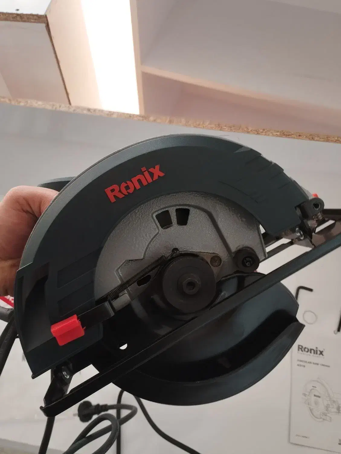 دیسکی رونیکس|ابزارآلات|رشت, توشیبا|دیوار