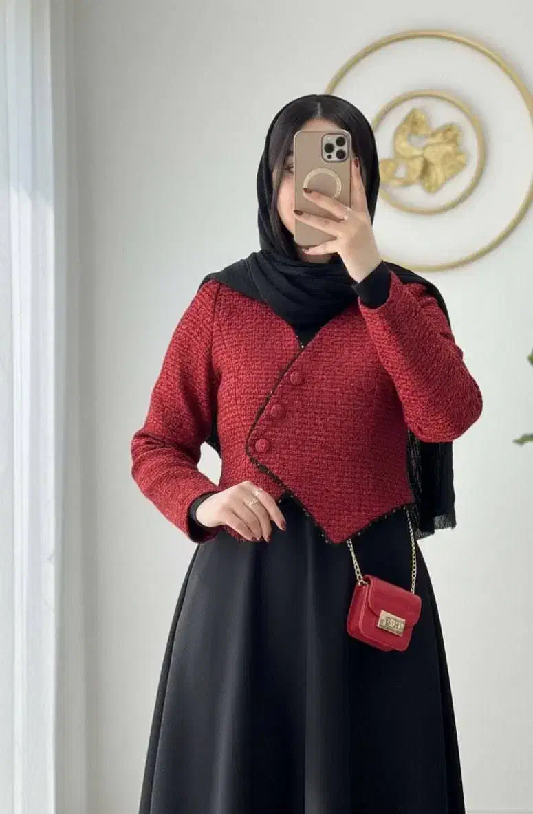 پیراهن یلدایی|لباس|اصفهان, خانه اصفهان|دیوار