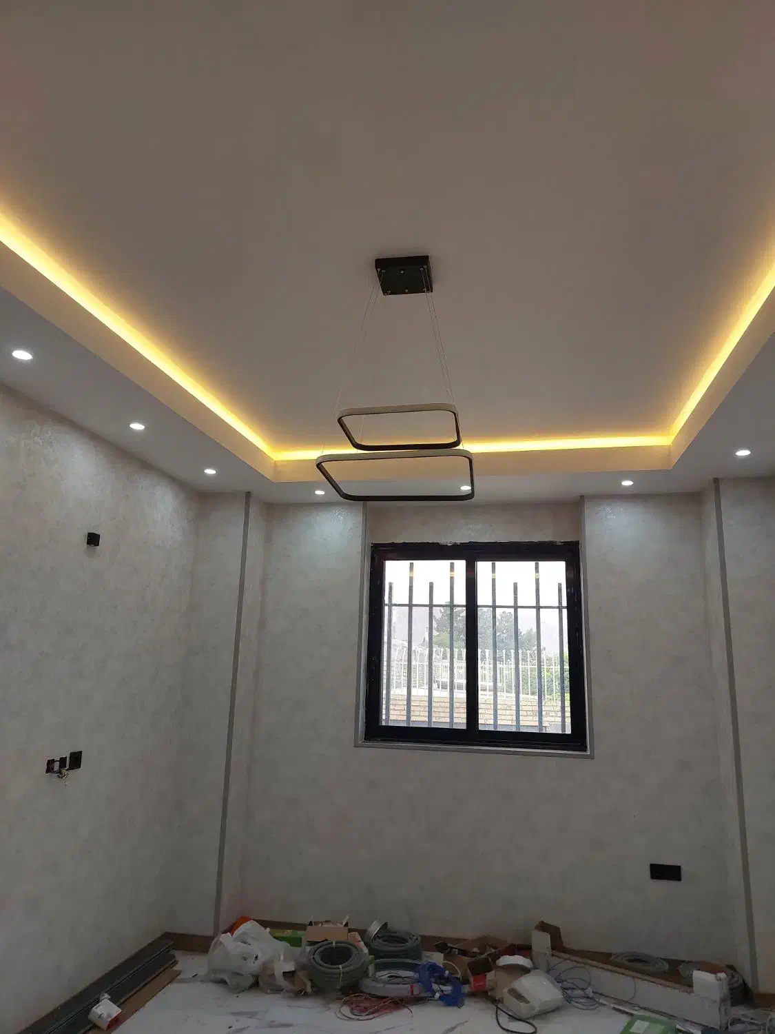 خدمات برق ساختمان|خدمات پیشه و مهارت|آباده, |دیوار