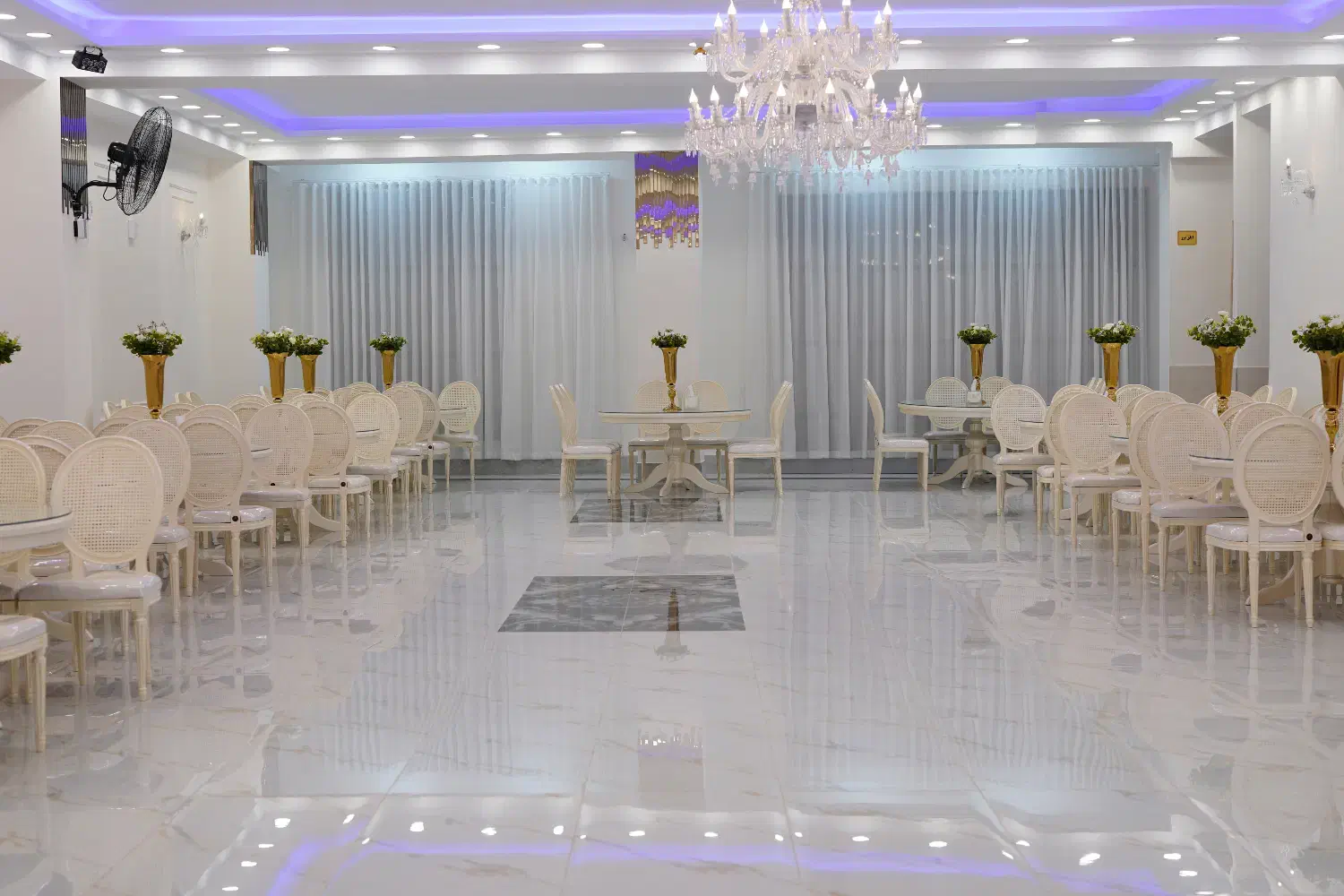 سالن عقد و ازدواج دارل|خدمات پذیرایی، مراسم|اسلامشهر, باغ فیض|دیوار