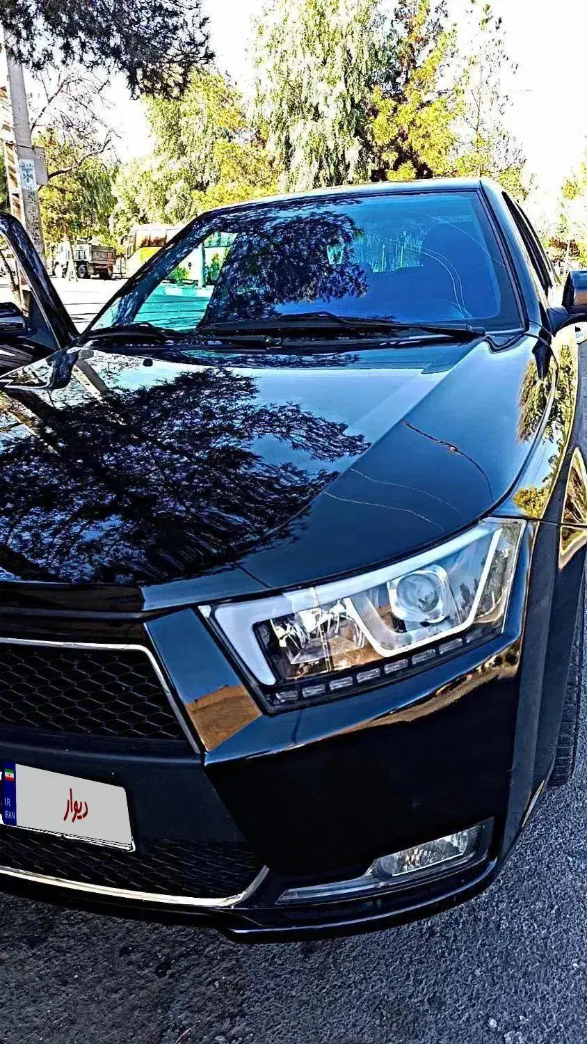 دنا اتومات مدل1401 معاوضه با دنا 6دنده توربو|خودرو سواری و وانت|قم, آزادگان|دیوار