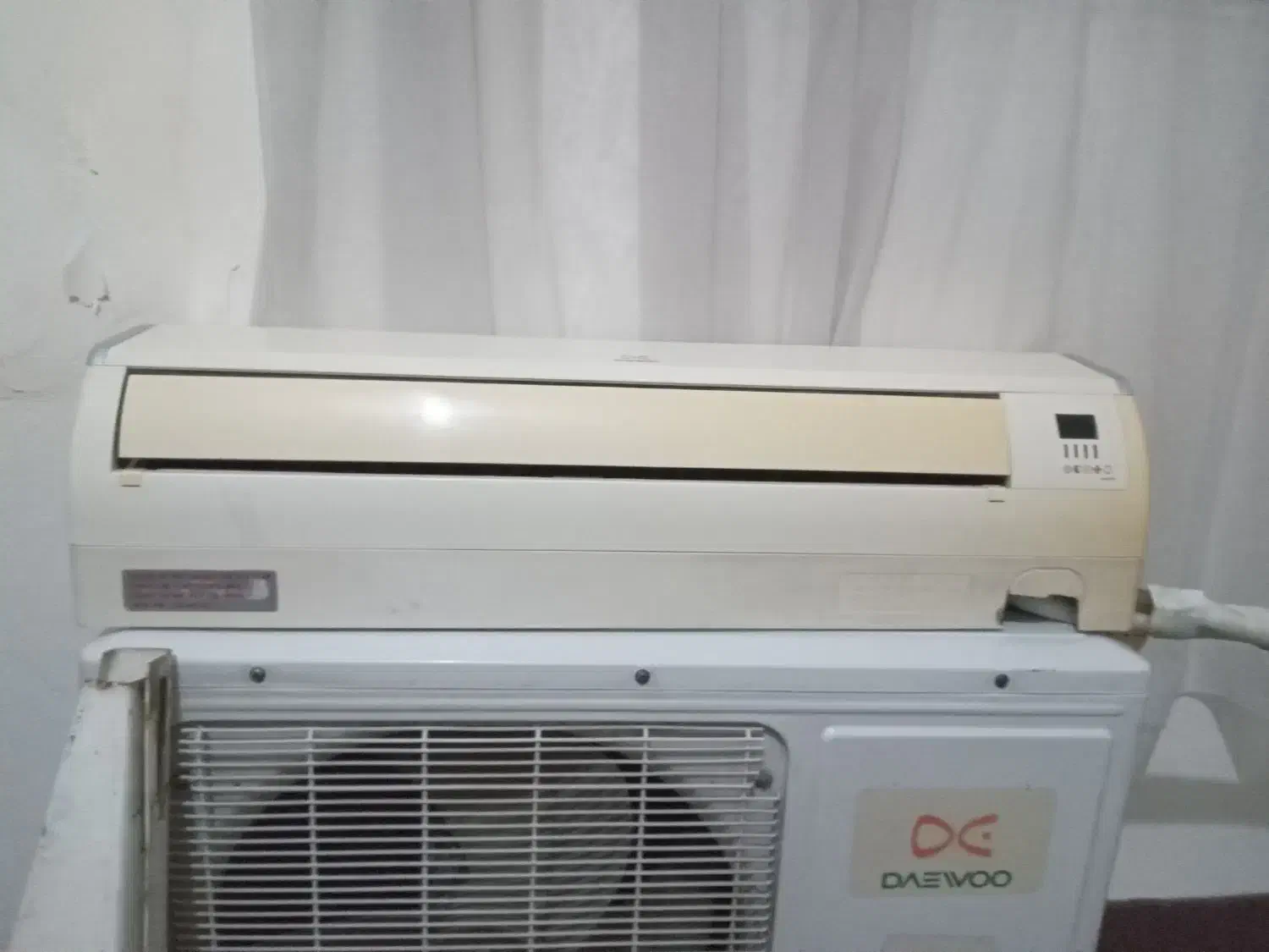 اسپلیت گرم و سرد دوو ده هزار|کولر گازی و فن‌کوئل|لاهیجان, فیاض|دیوار