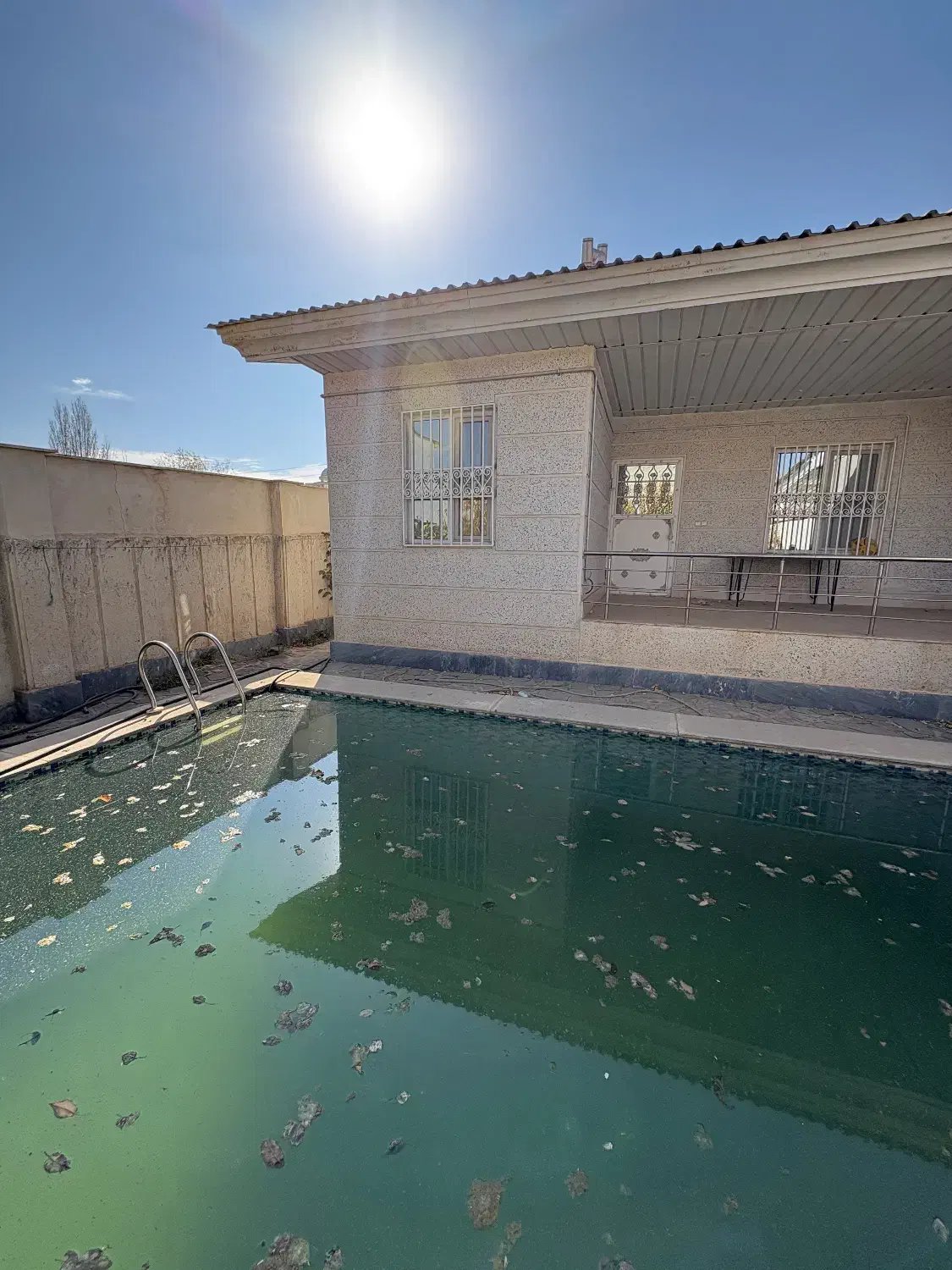 باغ ویلا ۶۰۰ متری با کنتور اختصاصی|فروش خانه و ویلا|آبسرد, |دیوار