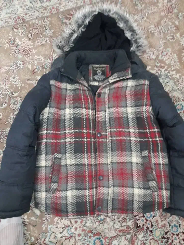 اوور و کاپشن|لباس|بندر انزلی, متروپل|دیوار