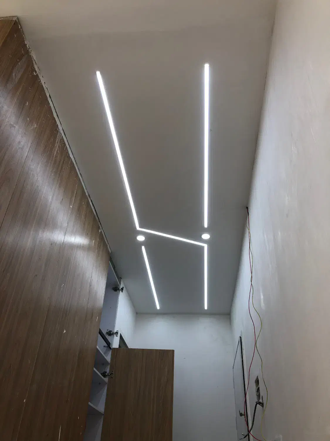 لاین نوری نور خطی مگنتی|لامپ و چراغ|زاهدان, |دیوار