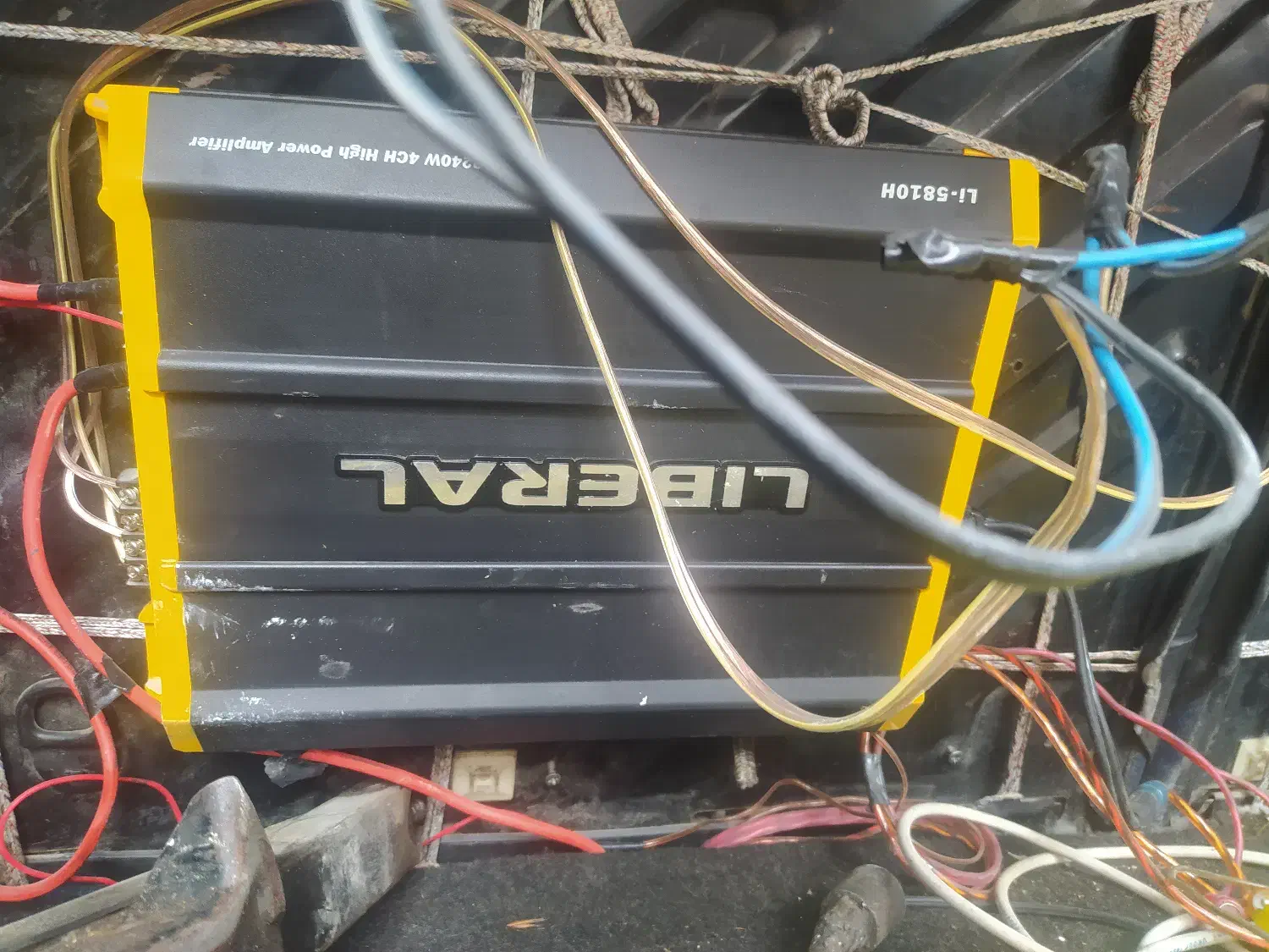 سیستم|صوتی و تصویری|الشتر, |دیوار