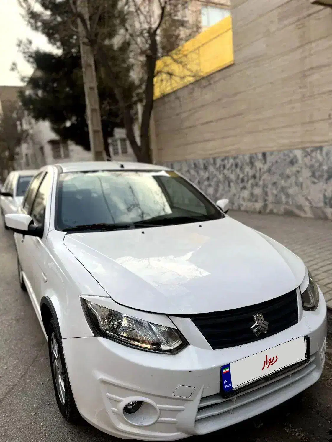 ساینا مدل ۹۶ کم کار|خودرو سواری و وانت|مشهد, نوید|دیوار