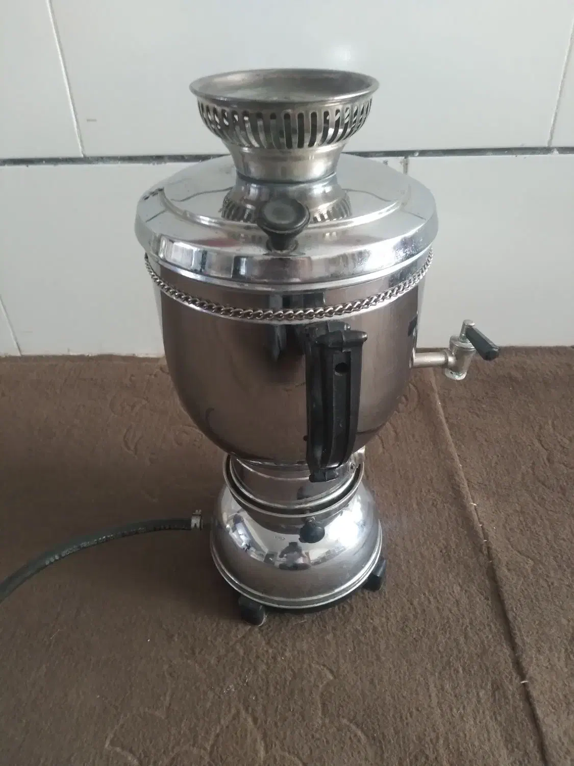 سماور گازی ۶ لیتری|سماور، چای‌ساز، قهوه‌ساز|اقبالیه, |دیوار