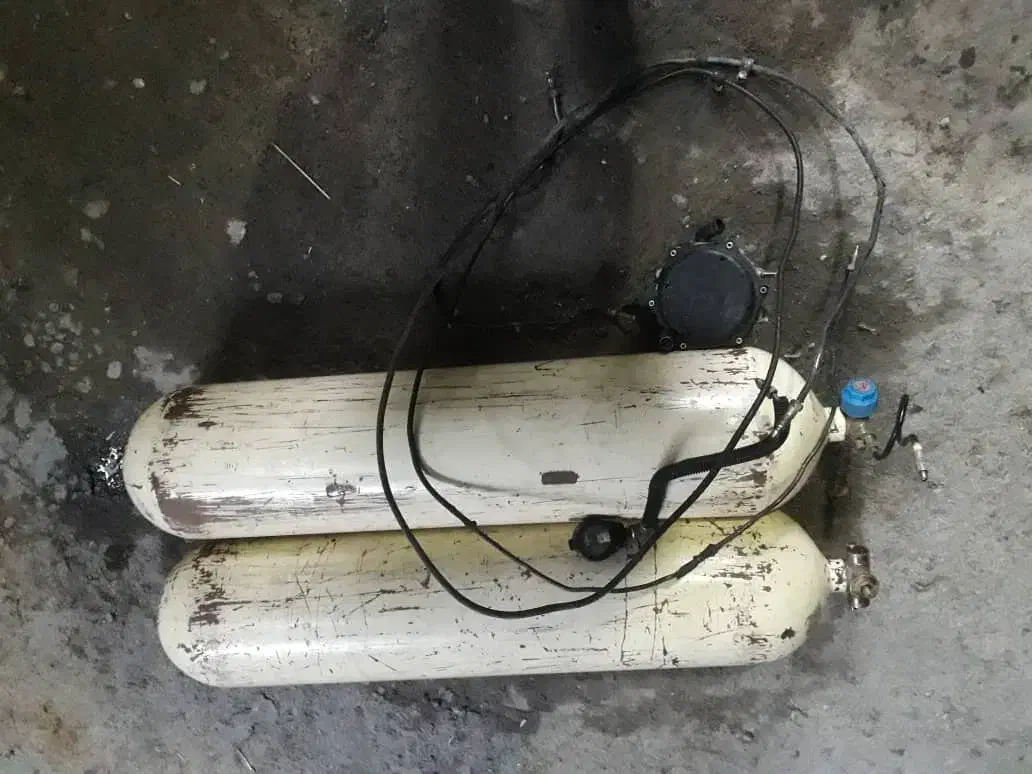 کپسول گاز cng دو قلو|قطعات یدکی و لوازم جانبی|لنجان, |دیوار