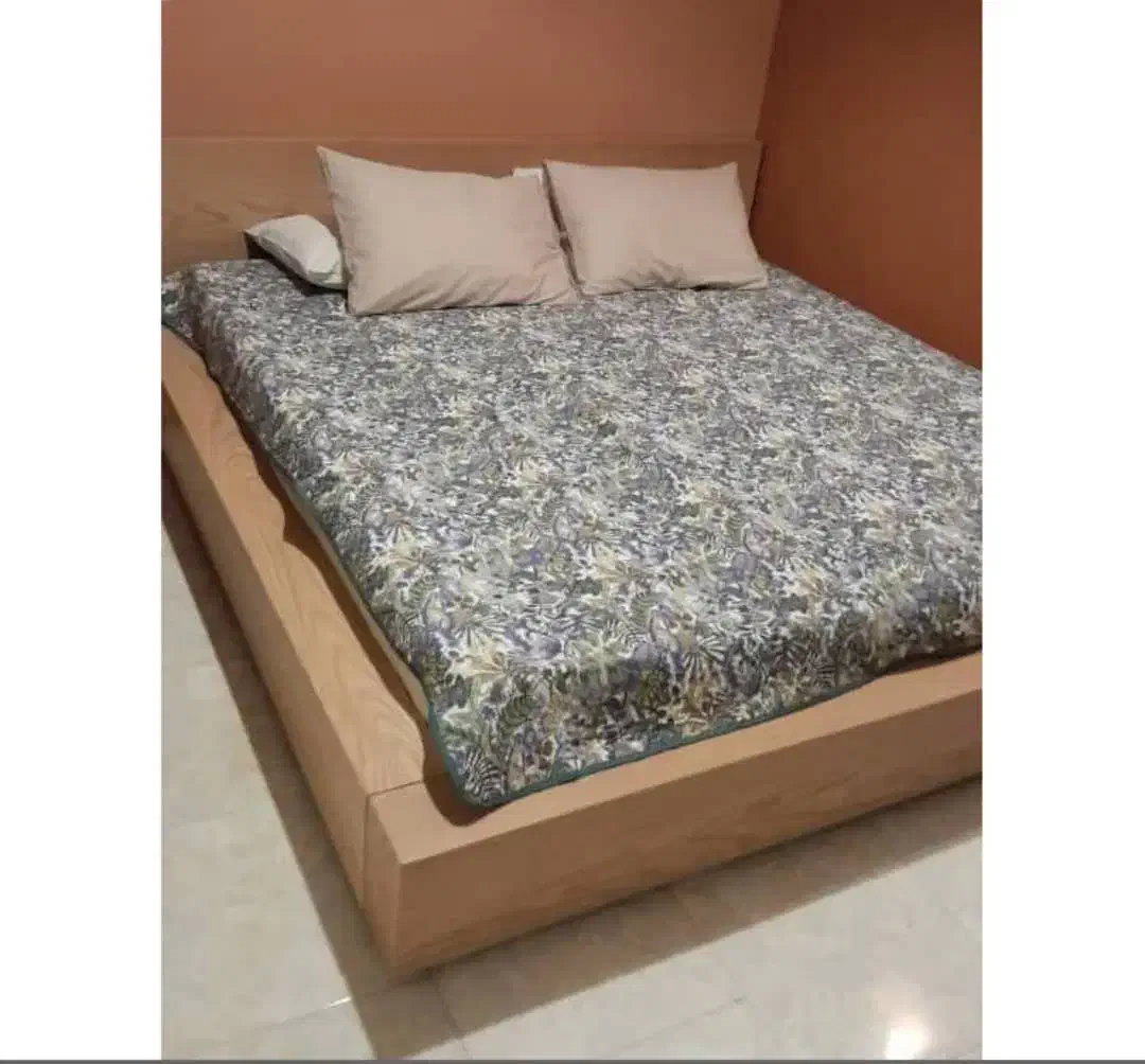 تخت خواب چوبی مدرن،چوب بلوط آمریکایی|تخت و سرویس خواب|تهران, گلستان (شهرک راه آهن)|دیوار