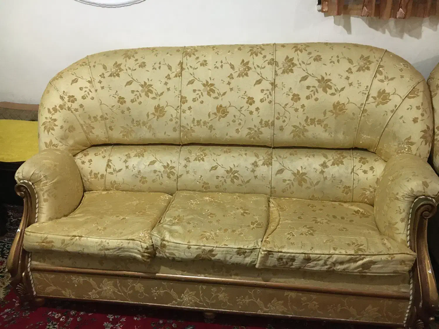 مبل|مبلمان خانگی و میز عسلی|لاهیجان, بوجایه|دیوار